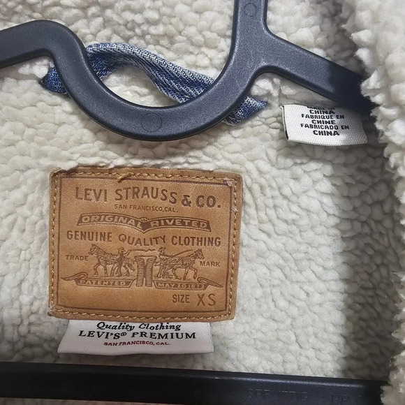 Levi’s dad Sherpa trucker denim‎ jacket size x-small - Picture 9 of 12